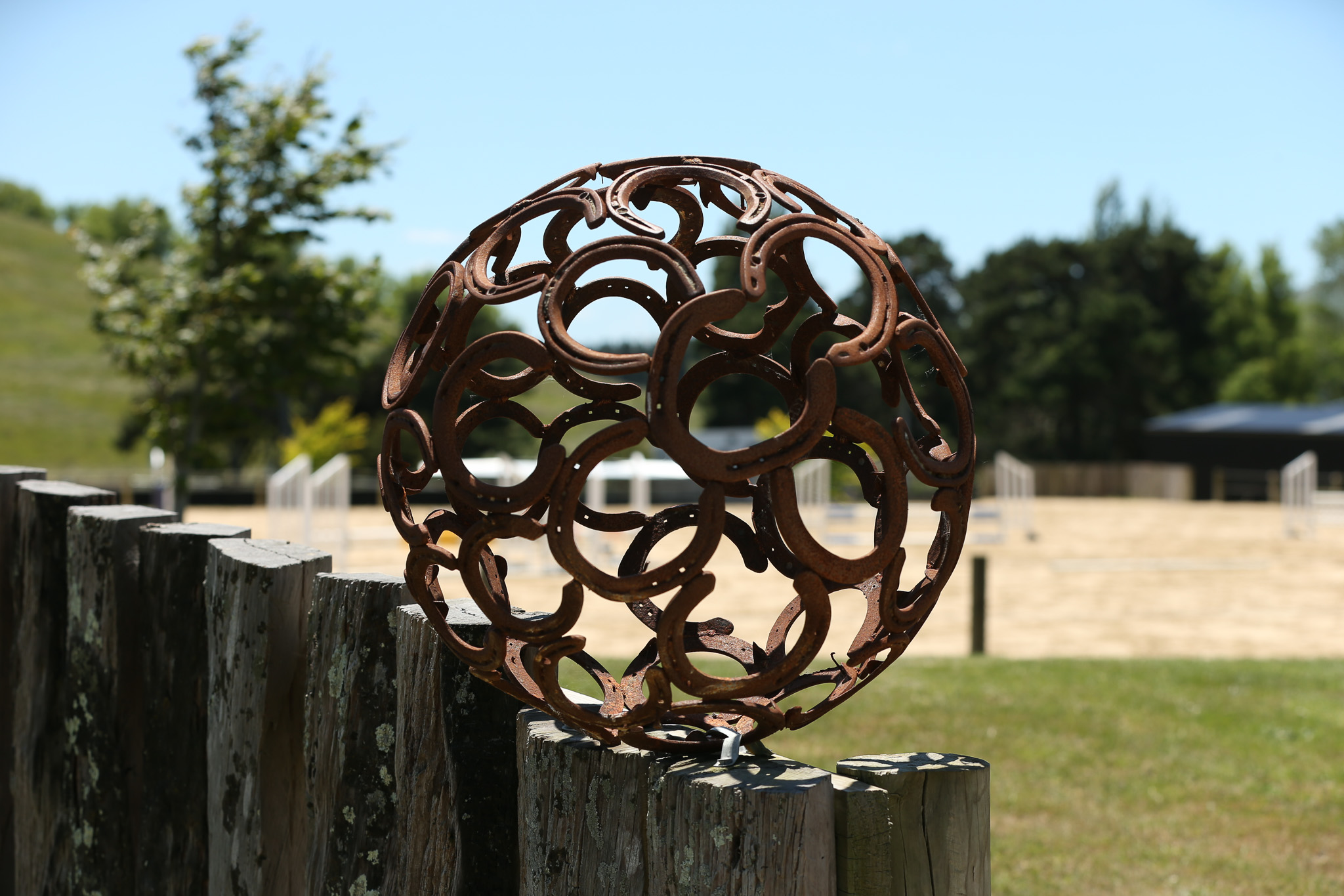 Horseshoe Ball - Image 2
